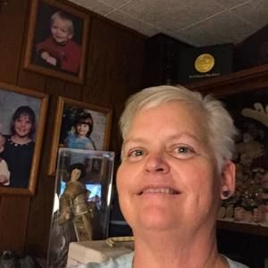 Meet your Posher, Vickie